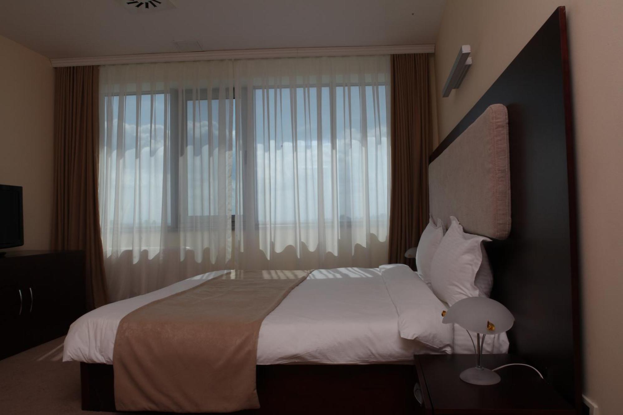 Arena Hotel Kur Mingachevir Chambre photo